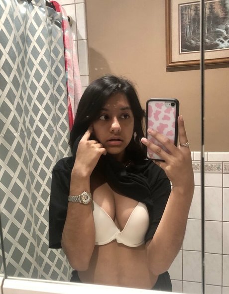 freecumsybunny exclusive model photos