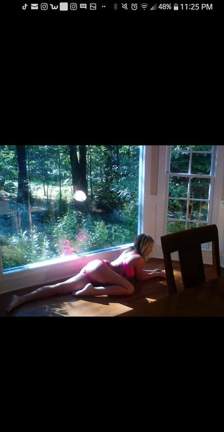 blonde honey22 star porn pictures