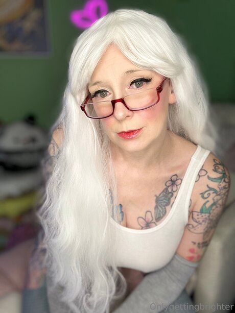 Onlygettingbrighter star hot galleries