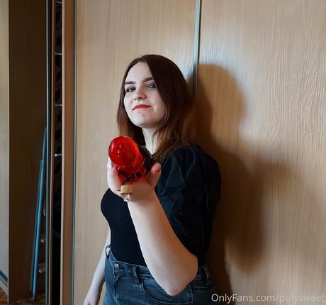 polysweet pornstar beautiful pics