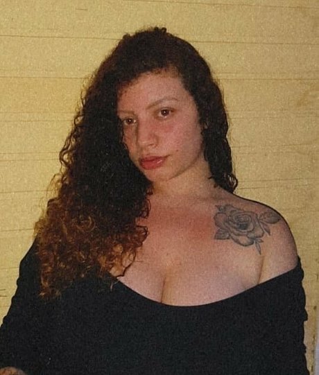 popular onlyfans beautiful naked images