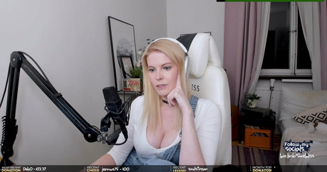 swebliss sex model photo