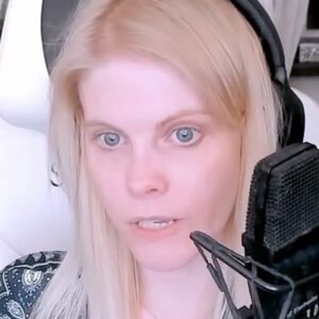 swebliss model pictures