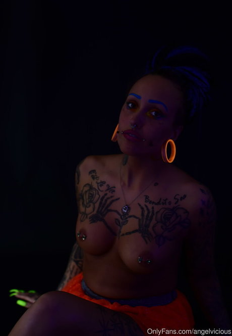 angelvicious sexy star archive