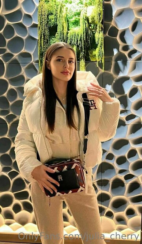 julia cherry sexy pornstar galleries