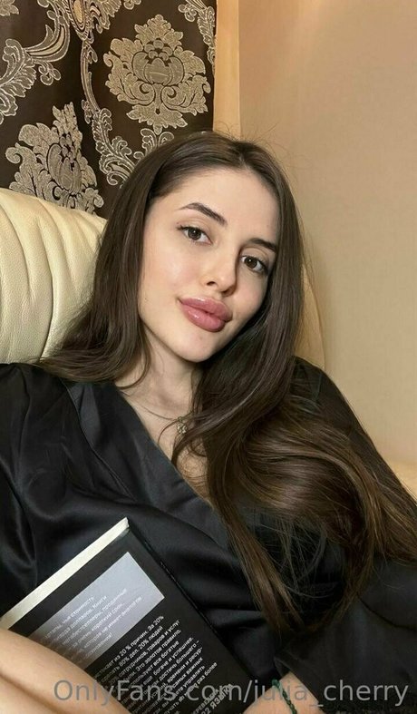 julia cherry free pornstar pictures