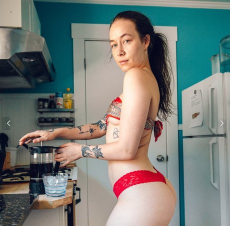 Nina Defilla pornstar xxx pictures