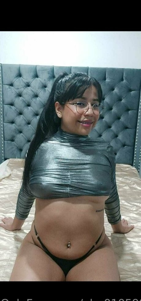 alm010599 nude star image