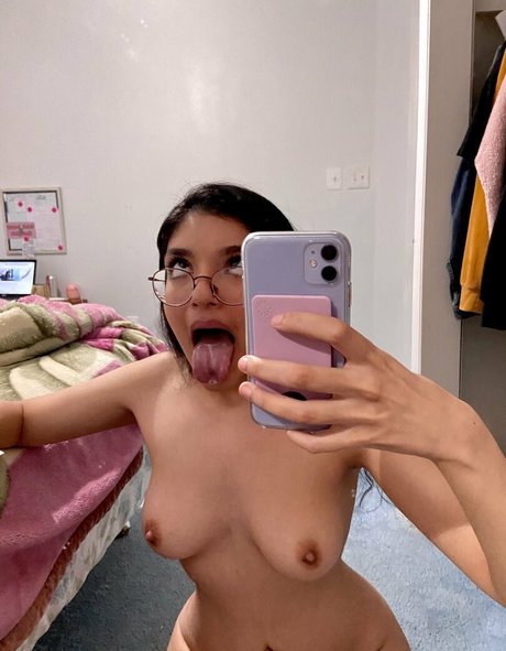 wantmyass888 exclusive model pic