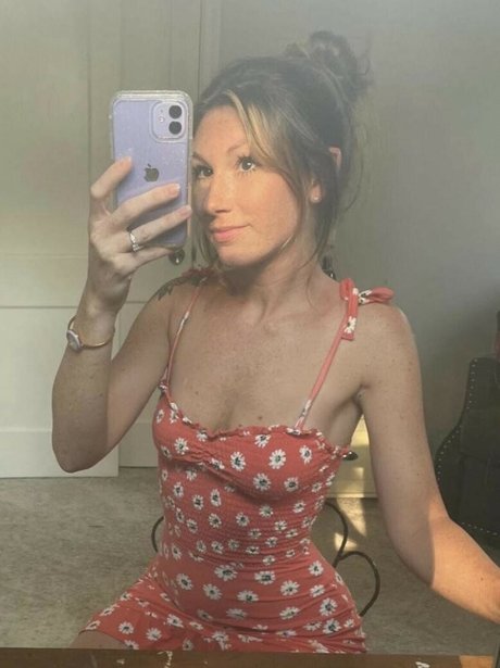 lilmissvixennnn model images