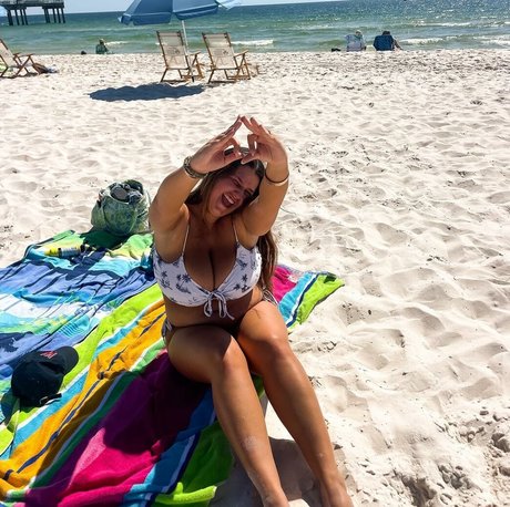 sexy mom onlyfans sexy naked pictures