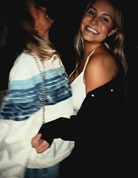 Leah Booth pornstar sexy gallery