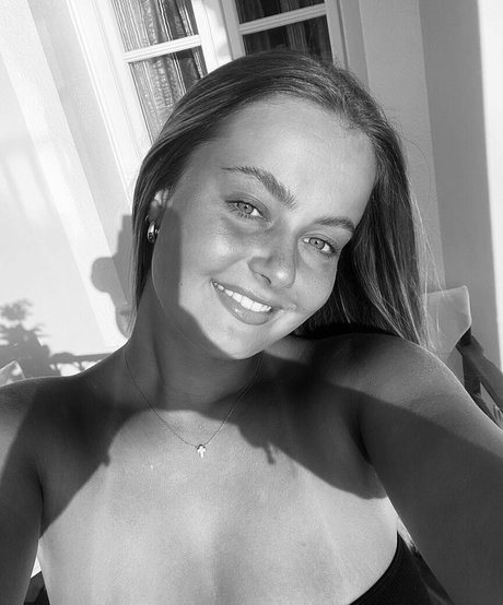 brazilian big tits onlyfans beautiful naked galleries