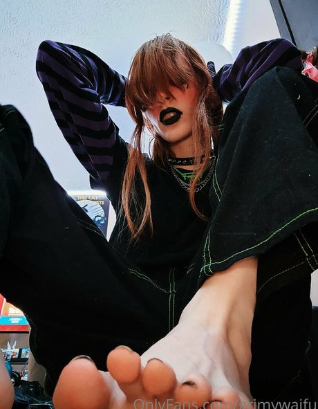 grimywaifu model adult image