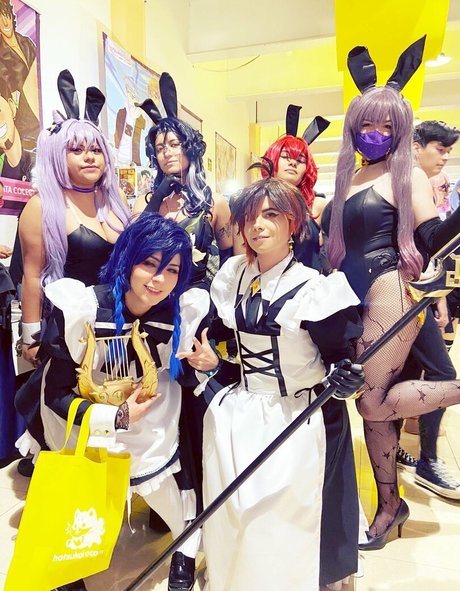 Magoraion nude model pics