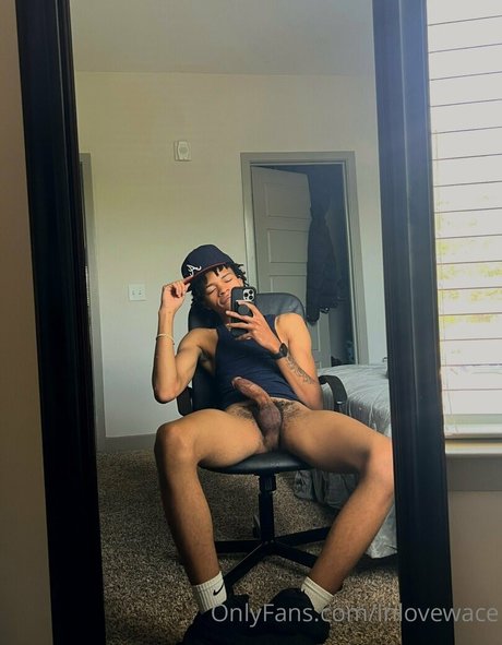 inlovewace model sexy pictures