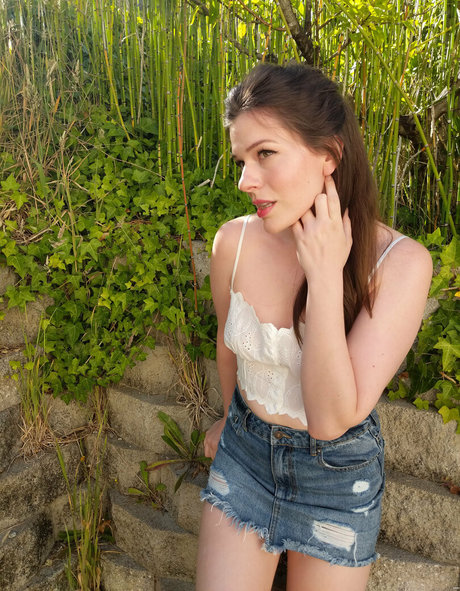 callaq porn model gallery