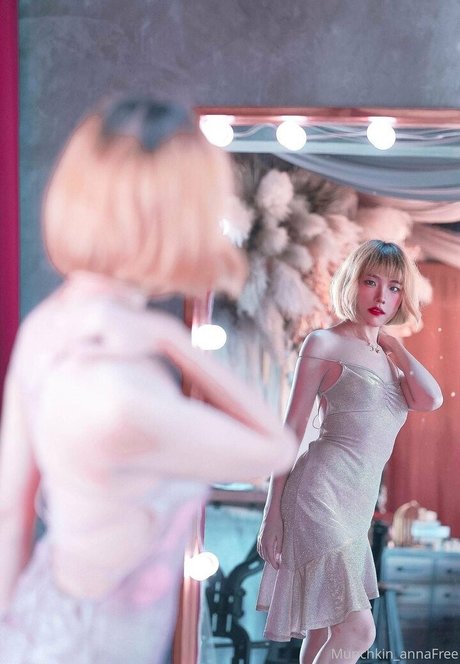 munchkin annafree hd actress pic