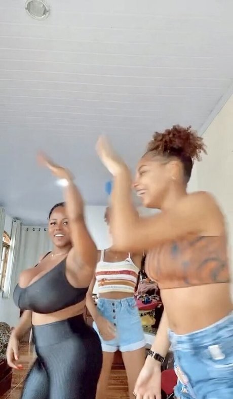 diasdegil high quality pornstar images