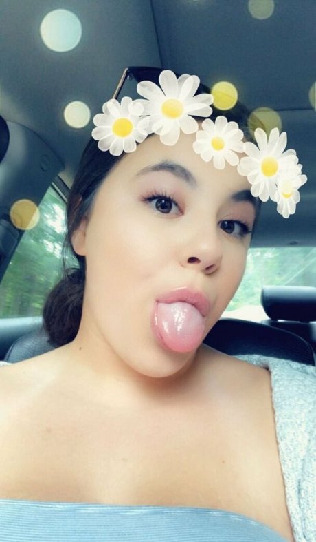 Alexa E star top picture