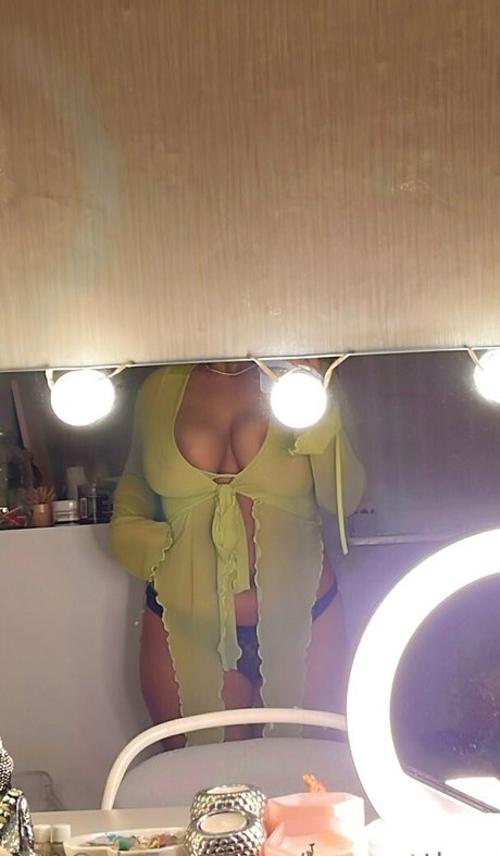 Keanna Theo star hd image