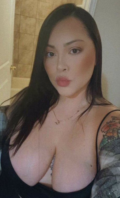 Rozzyrozzzz star nude picture