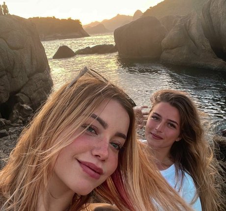 Clara Dfant model nudes pic