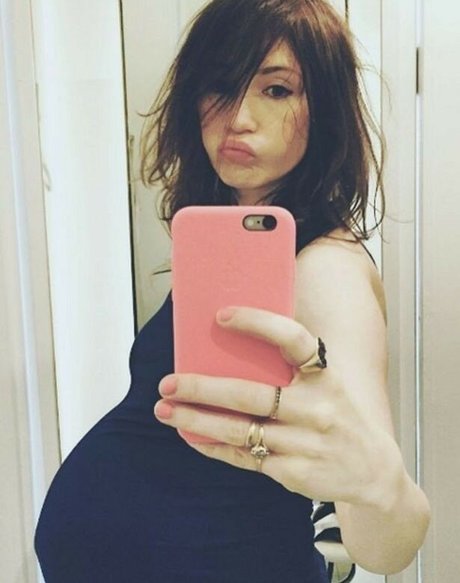 hooters onlyfans free naked image