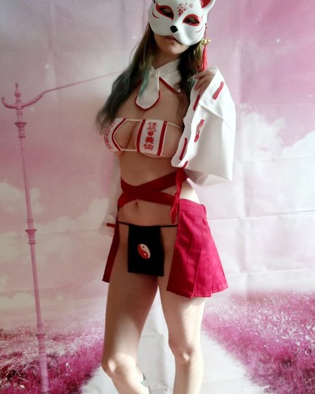 b kitty nude star galleries