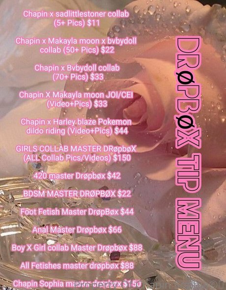 teen lesbian onlyfans top picture