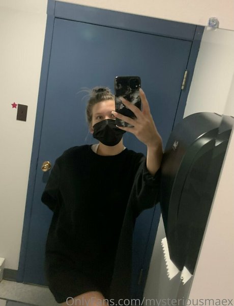 mysteriousmaex nude model image