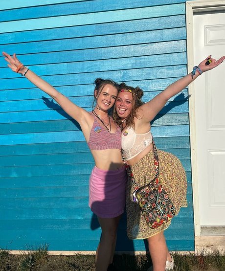 Hannah B pornstar exclusive pic