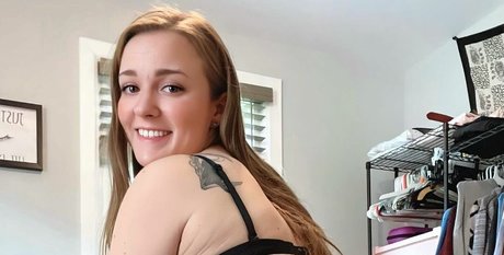 fitness ebony onlyfans exclusive images