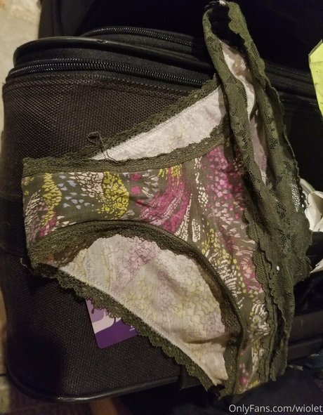 wiolet exclusive star images