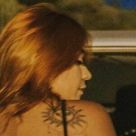 Nicollysntss model pornographic photos