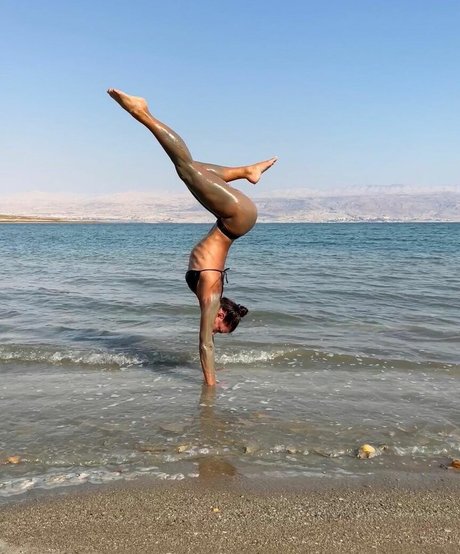 Tribevinyasa star high quality photo