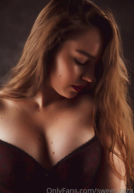 sweet zaza xxx model pictures