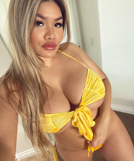 jojobabie pornographic model photo