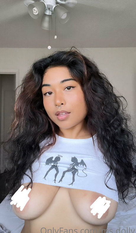 Ms Dolly art star pic