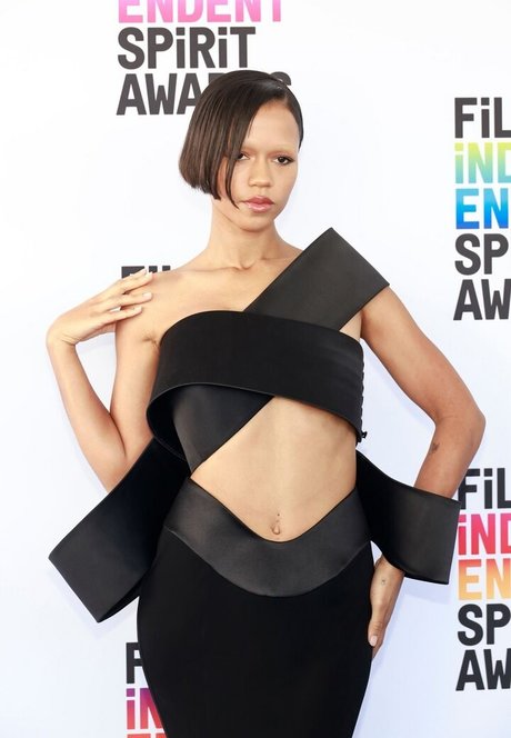 Taylor Russell model nice gallery