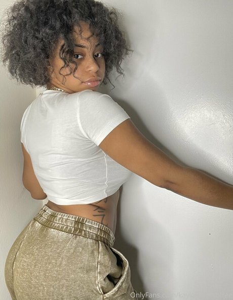 kaylalebombbb nice actress pictures