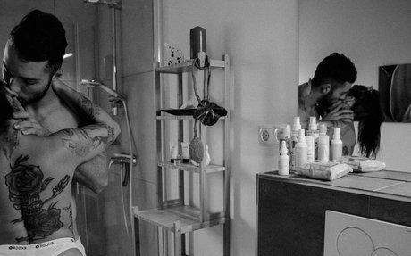 bulge onlyfans free nude pic