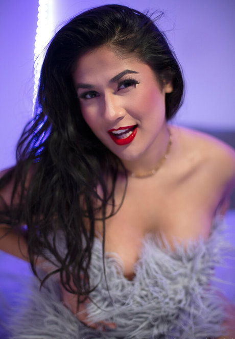 onlynadeshi nice model img