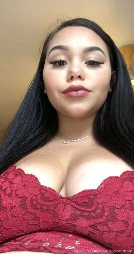 rooxie model beautiful img