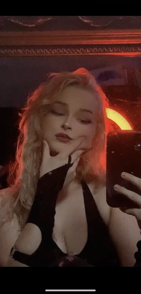 Fertilehips free pornstar img