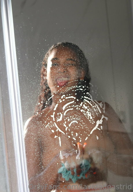 skinny babe onlyfans pretty picture