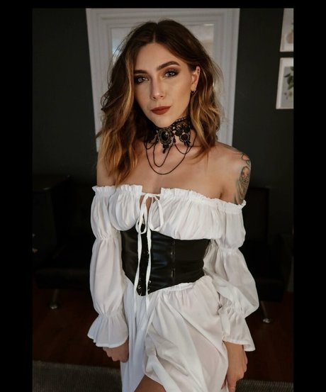 Vavandvoa sex pornstar pic