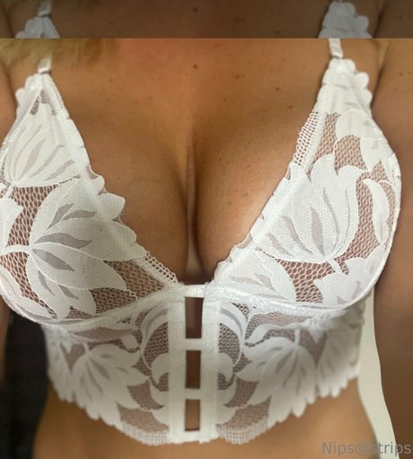 Nipsstrips star xxx images