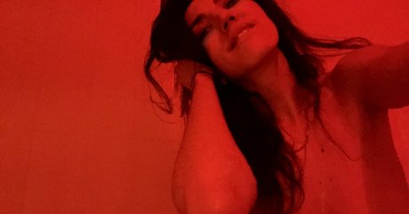 emz v3 pornstar adult gallery