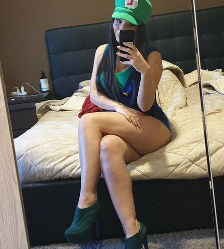 feet milf onlyfans hot pictures